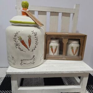 🥕 Potter’s Studio Gardeners Eden Carrot Canister & Salt/Pepper Shaker Set.